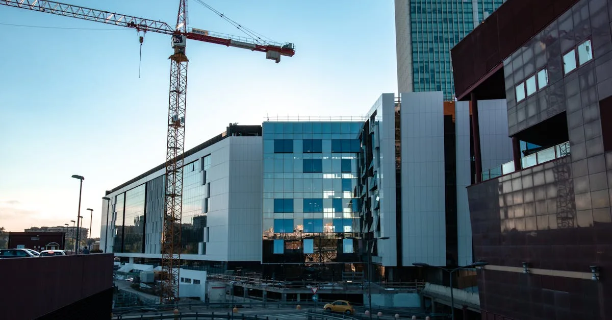 obtenez votre licence de grutier pour une utilisation sécurisée et professionnelle de la grue à tour. formation complète et certification reconnue.