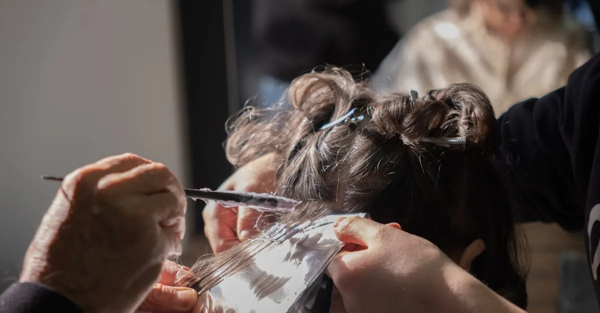 découvrez les meilleurs salons de coloration capillaire à grenoble pour une transformation éclatante et personnalisée de votre cheveux.